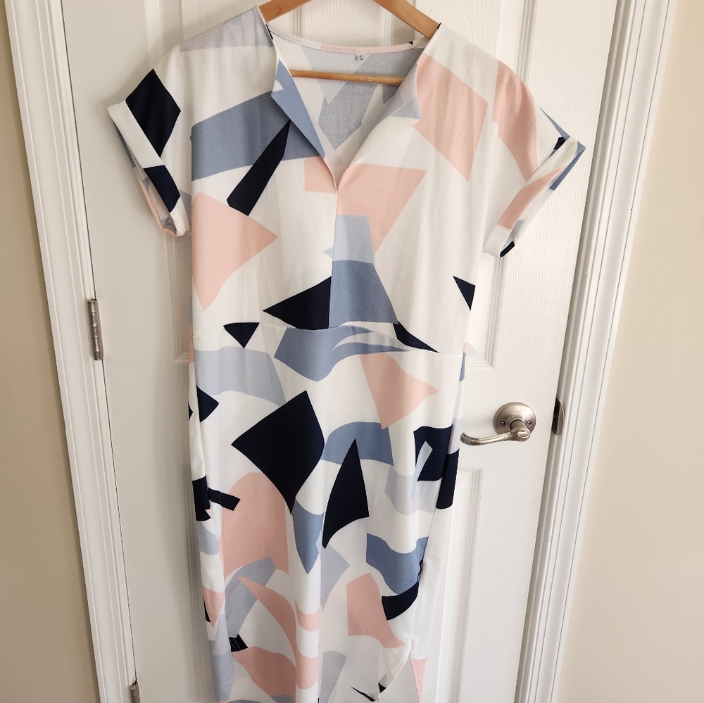 Dress - Picture 4 of 4